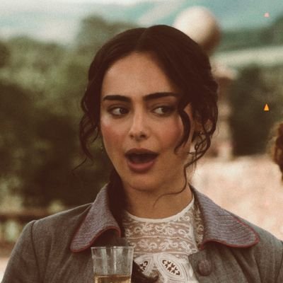 ❛ 𝐁ound 𝗯𝘆 𝗗𝘂𝘁𝘆 𝗯𝘂𝘁 𝗮𝗹𝘄𝗮𝘆𝘀 𝗰𝗵𝗼𝗼𝘀𝗲𝘀 𝗵𝗶𝗺 @gunsnbl00dd. ❜