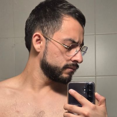 Un pibe con mucha energia. Marvel / DC / Gaymer