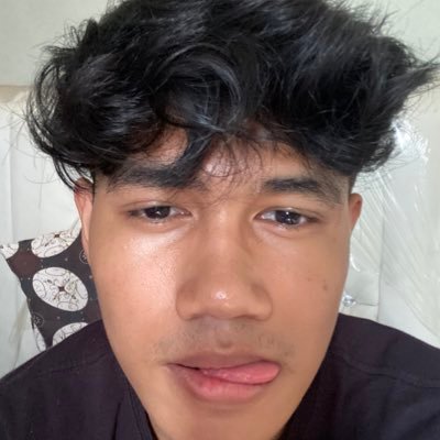 danawrrrr's profile picture. huft