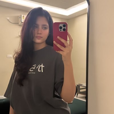 DaVinci_the2's profile picture. Read with me. Yukti is a Web 3 Content Writer, Marketing Consultant and a Digital Designer| Grown Instagrams: @BLK_Hospital @Nanavati_H @JackJonesIndia @Honda