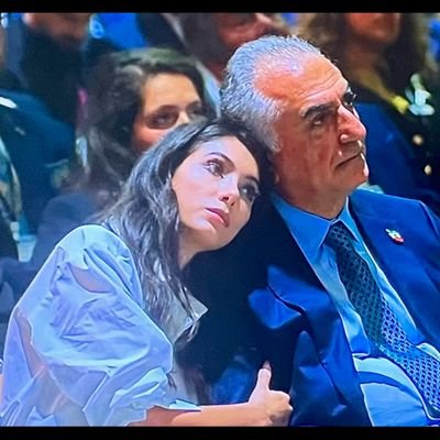 soogand77's profile picture. خدا شاه میهن 
جاوید شاهنشاه ایران زمین