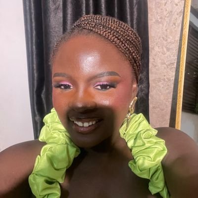 Satkyesss_Bachi's profile picture. A staunch feminist, a regular medic girlie ...if I lose this account I'll have to give up on twitter fr fr