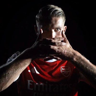 I know my help comes from God.Die heard @Arsenal fun