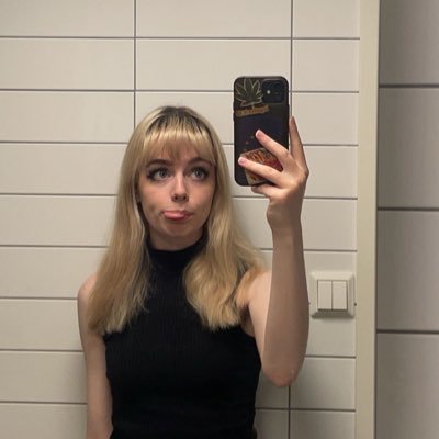 Beskrivs ofta som nyliberal men även som sosse🤠 Vice för @lufvasterbotten 🇪🇺
