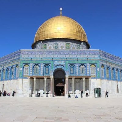 hadialhasan99's profile picture. كن ابن من شئت والتزم أدبًا
