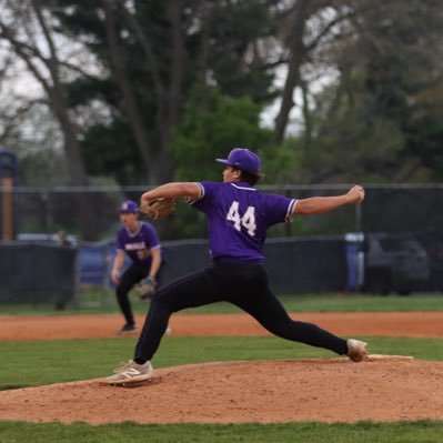 2026/3B/2B/1B/RHP/Rawlings Tigers Mach 17u/ Louisville Male High School/4.1 GPA/ 5’10/Carawayjackson29@gmail.com