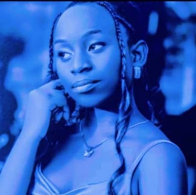 Hen_rietah's profile picture. Certified child of God, Lawyer and Artist.