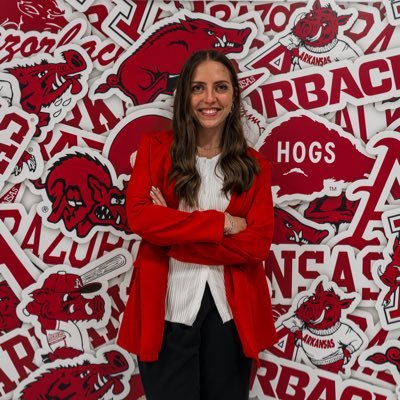 👑 OH & AR | Wife | Associate Director of Player Relations 🐗 | Former Gymback | Occasional Color Commentator @secnetwork I Dog Mom |