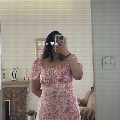 whoisxyas's profile picture. 