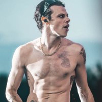 Yungblud (@yungblud_x_acc) 's Twitter Profile