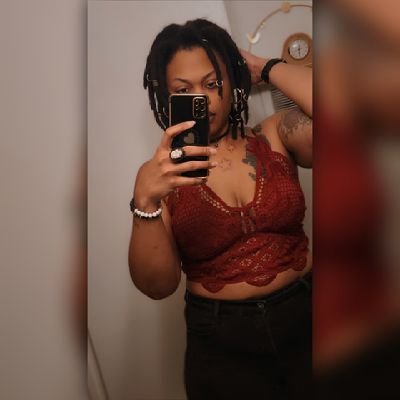 ♐ | 35+| He came for some Netflix. I came for the NECK, bitch. Female dragon. Big spoon energy. For coloreds only. Please don't small talk me, I got ADHD.