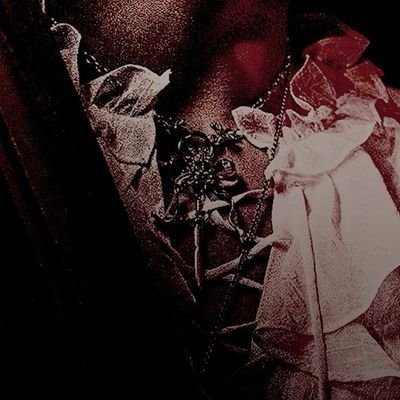 __bunnibunbi's profile picture. 18 • I don't post I just lurk 🖤