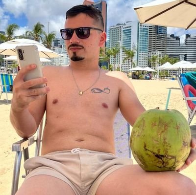 Em caso de lucidez loucure-se. 💫
https://t.co/yssEEH0cpJ