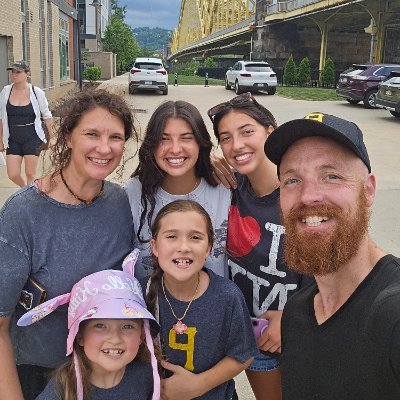 RileySDG7's profile picture. 