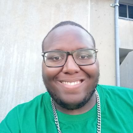 🎓 APHS '18 & DCCC '22. Covers baseball ⚾, football 🏈 & basketball 🏀. Son, Friend, Cousin & Grandson. Believer 🙏🏾 in God & Christ.