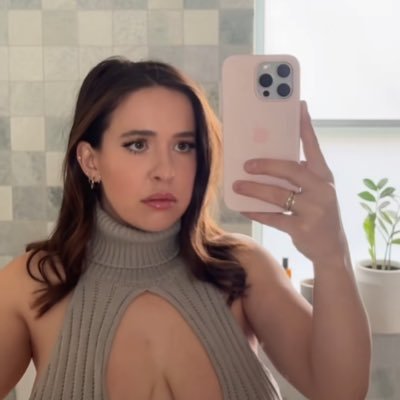 ChristineP16130's profile picture. 