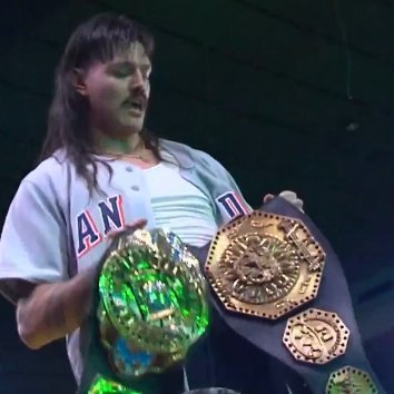 hereliesscor's profile picture. the game not in me no mo