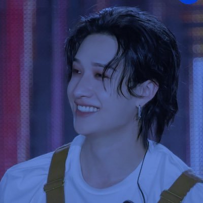 👑 | 🇵🇸🇺🇦 | eras 6/23/23 • 11/02/24 | guts 3/15/24 | dominATE 6/26/25 | TN x 1 | skz ot7 (seungmins in my basement)