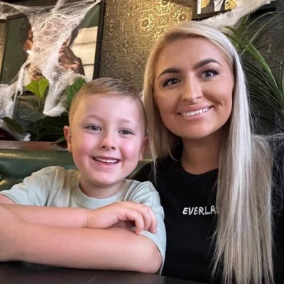 Sweet, honest, and caring woman who values real connection. I love good conversation, laughter, and making lasting memories. Faith and family mean a lot to me.