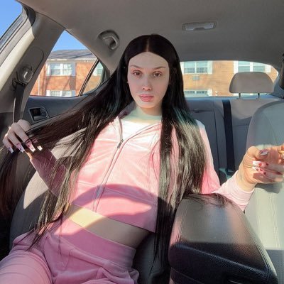 vikkylalal's profile picture. I’m a sexy gorgeous Transgender lady I show something special 😊have all your fantasies come to reality…..