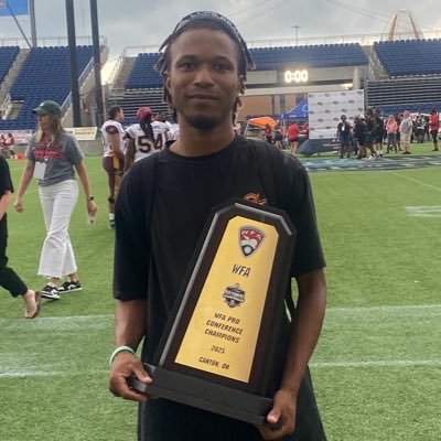 Virginia High School Football, Basketball, and Soccer Coach | Offensive Assistant @WfaFootball 🏈 🏀