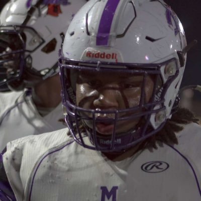 Tyree Owens. |Ht 5’9. Wt 238.| Nose guard and Defense end | class of 2026. Jasper county Highschool. | 3.0 gpa tyreeowens804@gmail.com