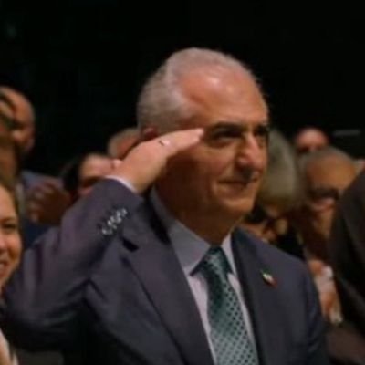 پاینده ایران جاوید شاه عاشق ایران و ایرانی
سرباز ایران و خانواده پهلوی