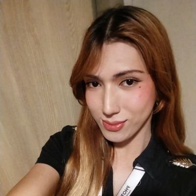 leyelsherm27's profile picture. 