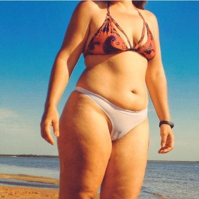 Amante del camel toe. Puedes enviar tu aporte a la cuenta!
Blog: https://t.co/RQ87WF21mG