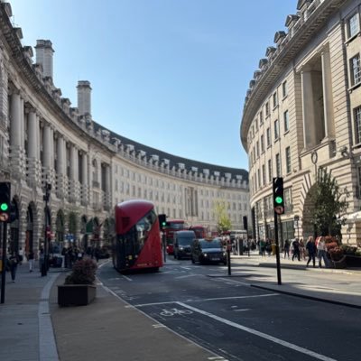 kzsi18's profile picture. 不動産投資業。人に感謝。コツコツと努力。朝方人間。バランスが全て。柔らかく大きな優しい人間になりたい。人生は楽しい。