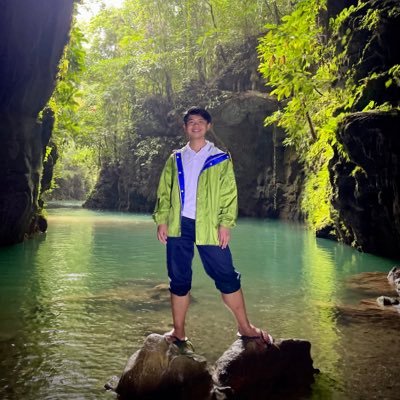 rostonjohn's profile picture. pisces moon (he/him)