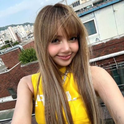 GoatQueenLisa's profile picture. LALISA @wearelloud 🌟 | @BLACKPINK 🖤🩷| @BINI_ph FANBOY ✨ #drfeedbacks - proofs