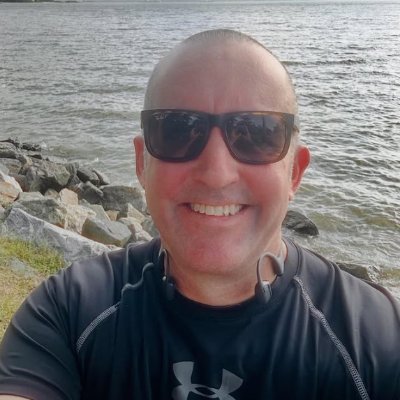 Personal Account. Trump supporter🇺🇸🇺🇸USA Army for 13 year and counting 🇺🇸. Join my community https://t.co/LpF5XHduhs