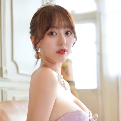 音羽美奈 「みなぽち」 直筆サイン入り チェキ えちえち開脚ポーズ i-img900x1200-