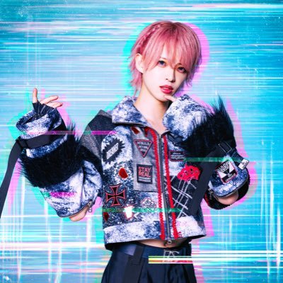 @waaarz_official 赤色🔥 @92_blamen 競馬・麻雀 身長 175 体重 48~50 B忘れた W64 H知らん サイズ24.5の国宝級栄養失調体型 将来の夢は犬を飼って2LDKくらいの広い家で末永く幸せに暮らすこと