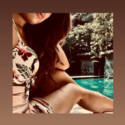 rxforluxury's profile picture. 