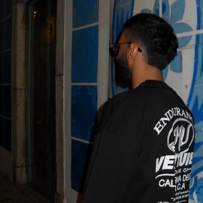 gwapk9's profile picture. 26 @lakers