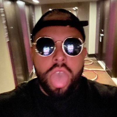 deuceswildworld's profile picture. 