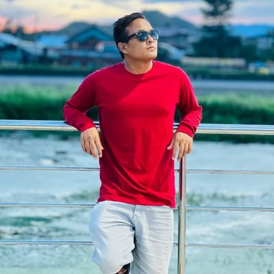 yshanker999's profile picture. 