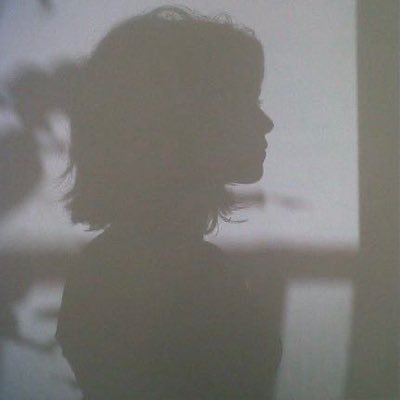 Dnooou's profile picture. مثل نوّر سطى على مكّان وتنور ✨