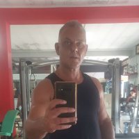 Christopher (@lowiechris50) 's Twitter Profile
