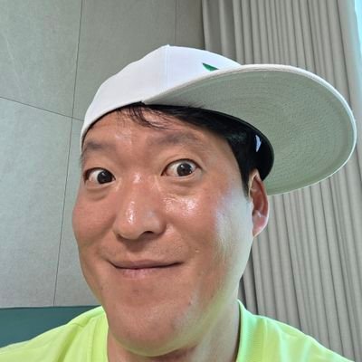 @zedomax