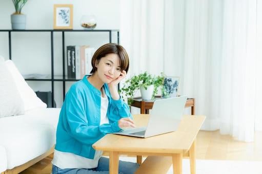 現在、アルバイトの募集をしています。勤務時間に制限はありません。日給5,000円~50,000円!在宅勤務で、給与は日払いです。
問い合わせ担当者LINE追加:【https://t.co/9JpogkjjgI】