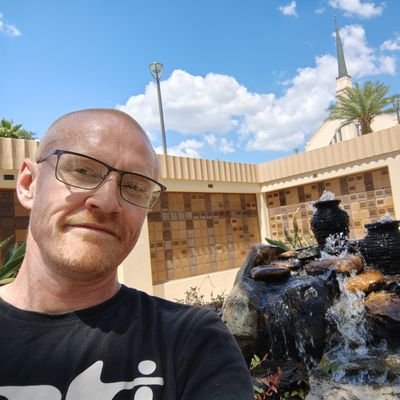 JamesRoyKane's profile picture. Married