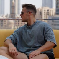 Tom (@tom_adt) 's Twitter Profile