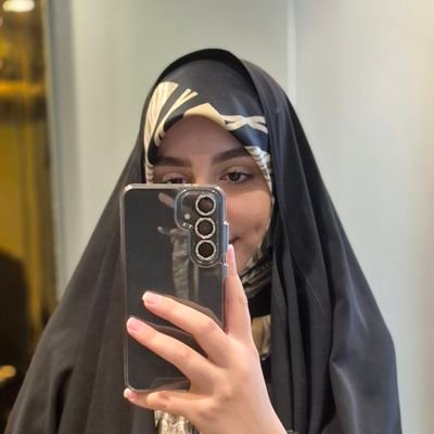 معلّم دهه هشتادی•دلداده امام رضا(ع)•فعال فرهنگی، رسانه، کودك و نوجوان•گوینده•معاون پرورشی•مؤسس گروه جهادی حلما•🇮🇷•