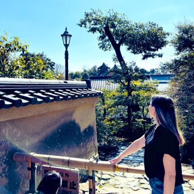 📚🔗 зүгээр л Алтаа/Travel/FreestyleTwits/СайнЭэж/Хань/Заримдаа инээдтэй пост бичдэг 💅🏿. Blog: https://t.co/3JNpCXEpvG