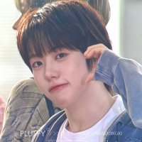 WoongkiLovies | Pau (@redshizzy) 's Twitter Profile