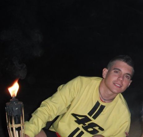 Me encanta cuando las estrellas me alhambran al pasar.
Estudiante de Biología. Lorca (Murcia). 21 años.