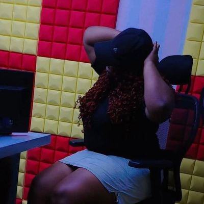 OgeUnique4's profile picture. Sports Broadcast Journalist 
 @WazobiaFmAbuja
@Nigeria Info Fm Abuja. 
IG- Oge__Unique